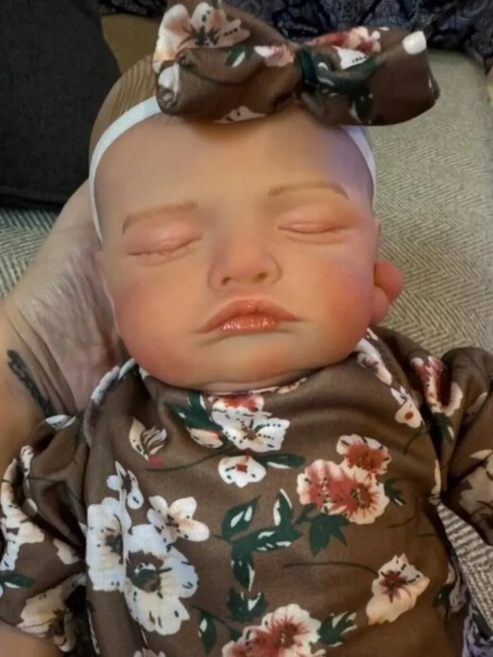 20 Inch Reborn Baby Girl Doll Lifelike Weighted Sleeping Hand Painted Hair